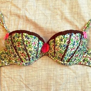 Victoria secret bra